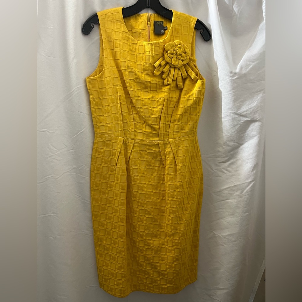Vintage yellow Taylor size 8